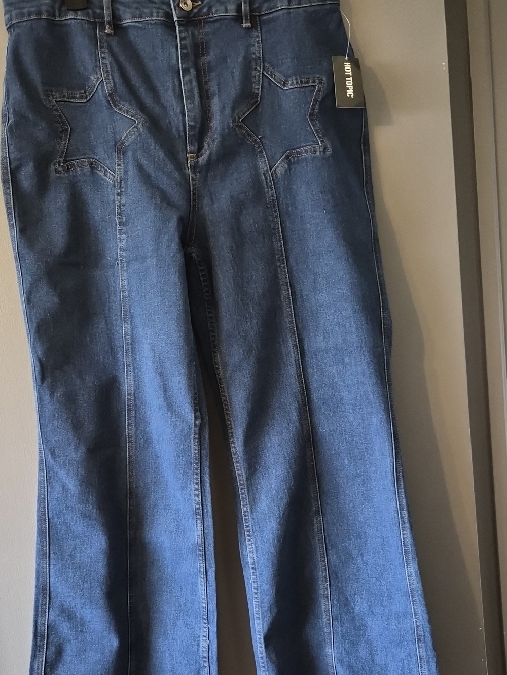 Hot Topic Blue Star-Applique Flare Jeans